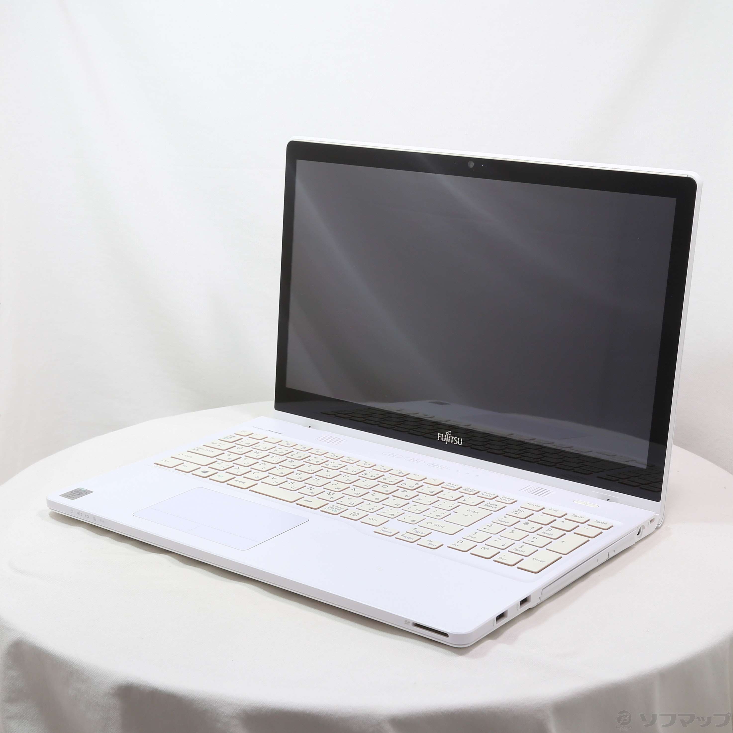 LIFEBOOK UH75/C3 ノートパソコン アーバンホワイト FMVU75C3W