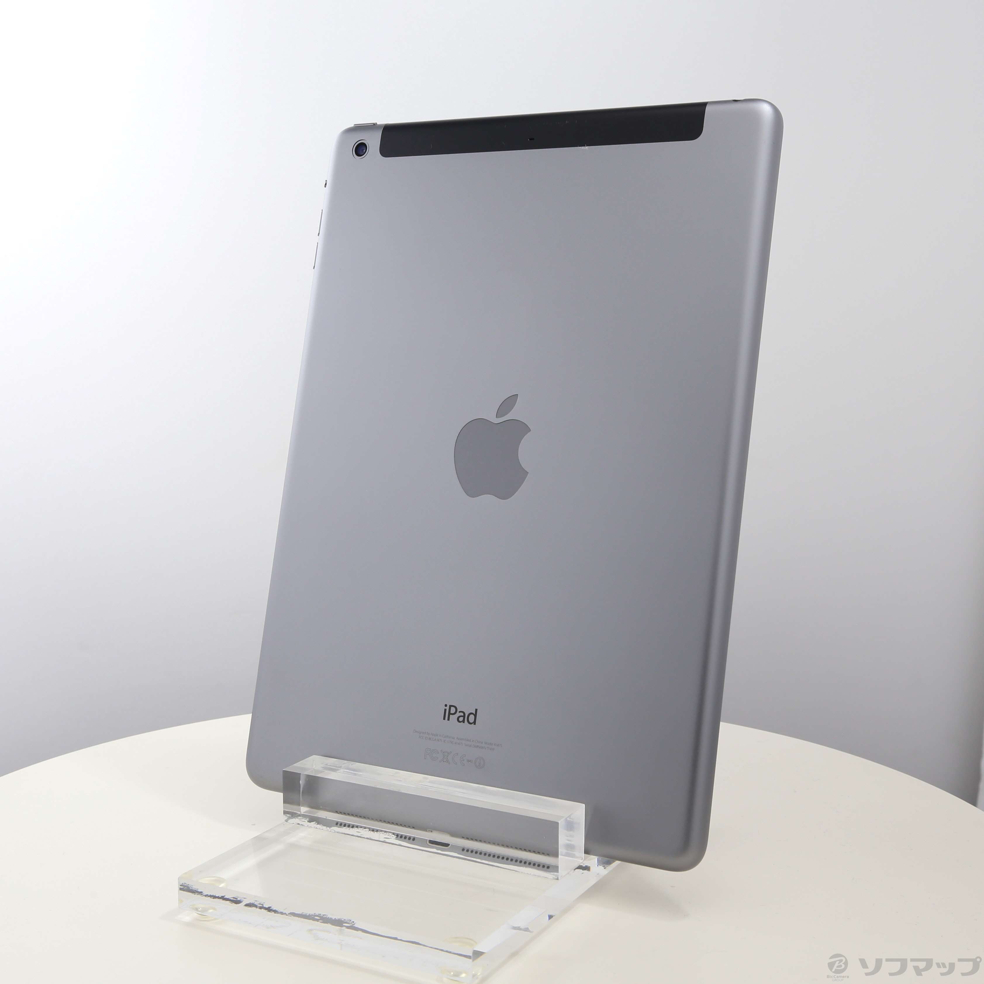iPad Air 32GB スペースグレイ MD792JA／A au