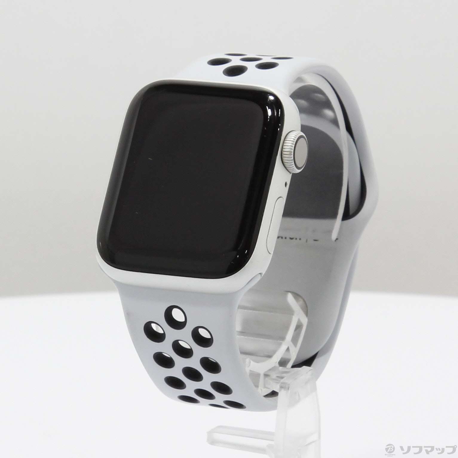 Apple Watch Series 4 Nike+ GPS 40mm シルバーアルミニウムケース ピュアプラチナム／ブラックNikeスポーツバンド