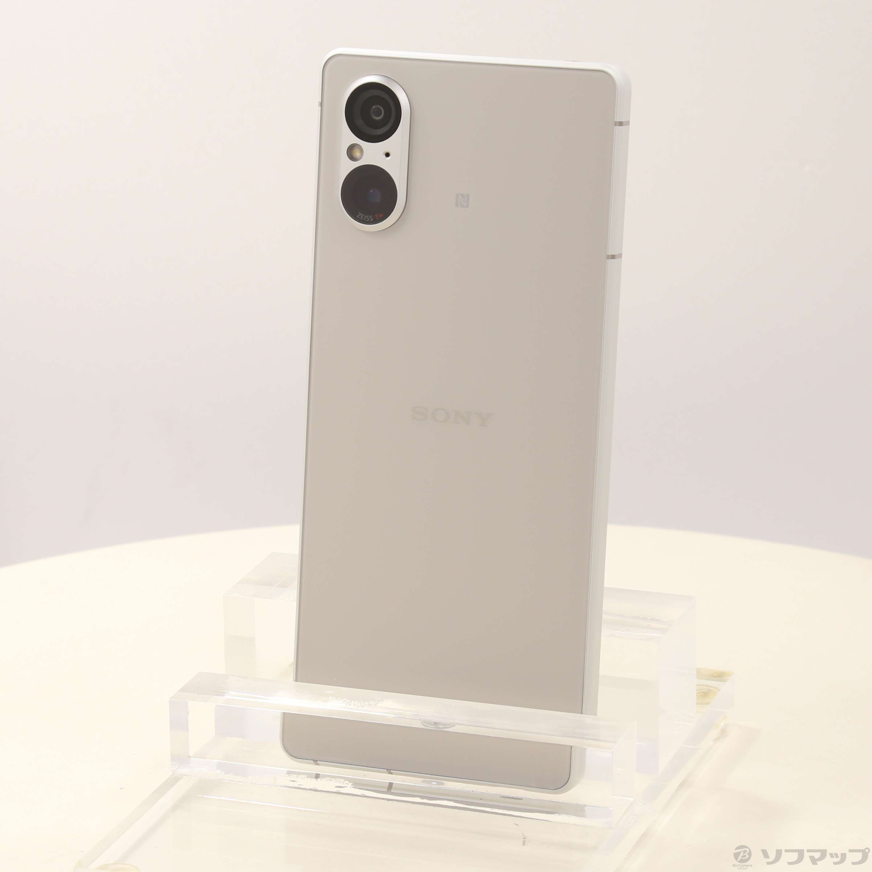 【美品】Xperia 5V SIMフリー プラチナシルバー(オマケ付き) 中古】Xperia 5 V 256GB プラチナシルバー XQ-DE44 S2JPCX0 SIM