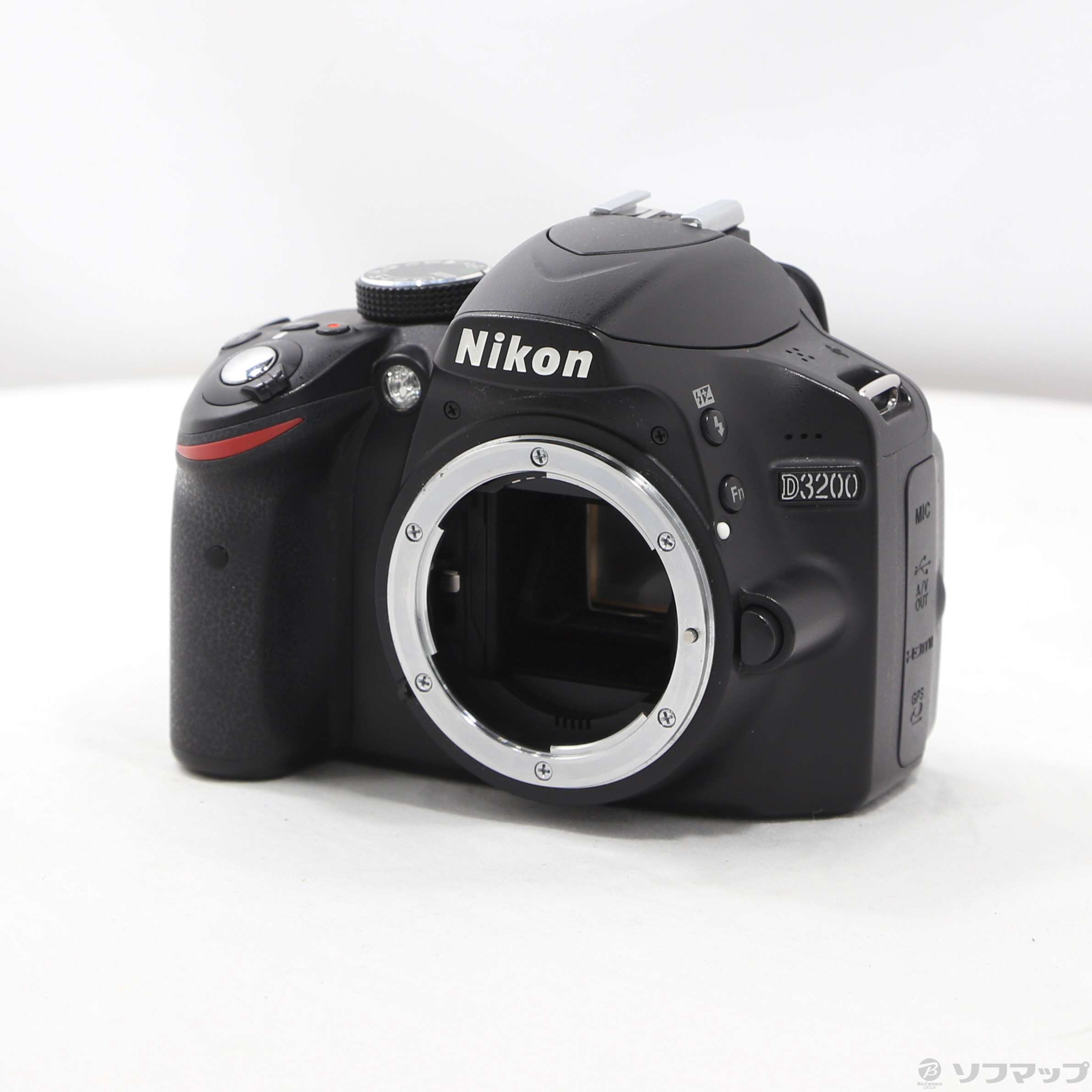 Nikon ニコン D3200 18-55 VR kit レンズキット 美品 ニコン D3200 18-55 VR レンズキット [ブラック] 価格比較