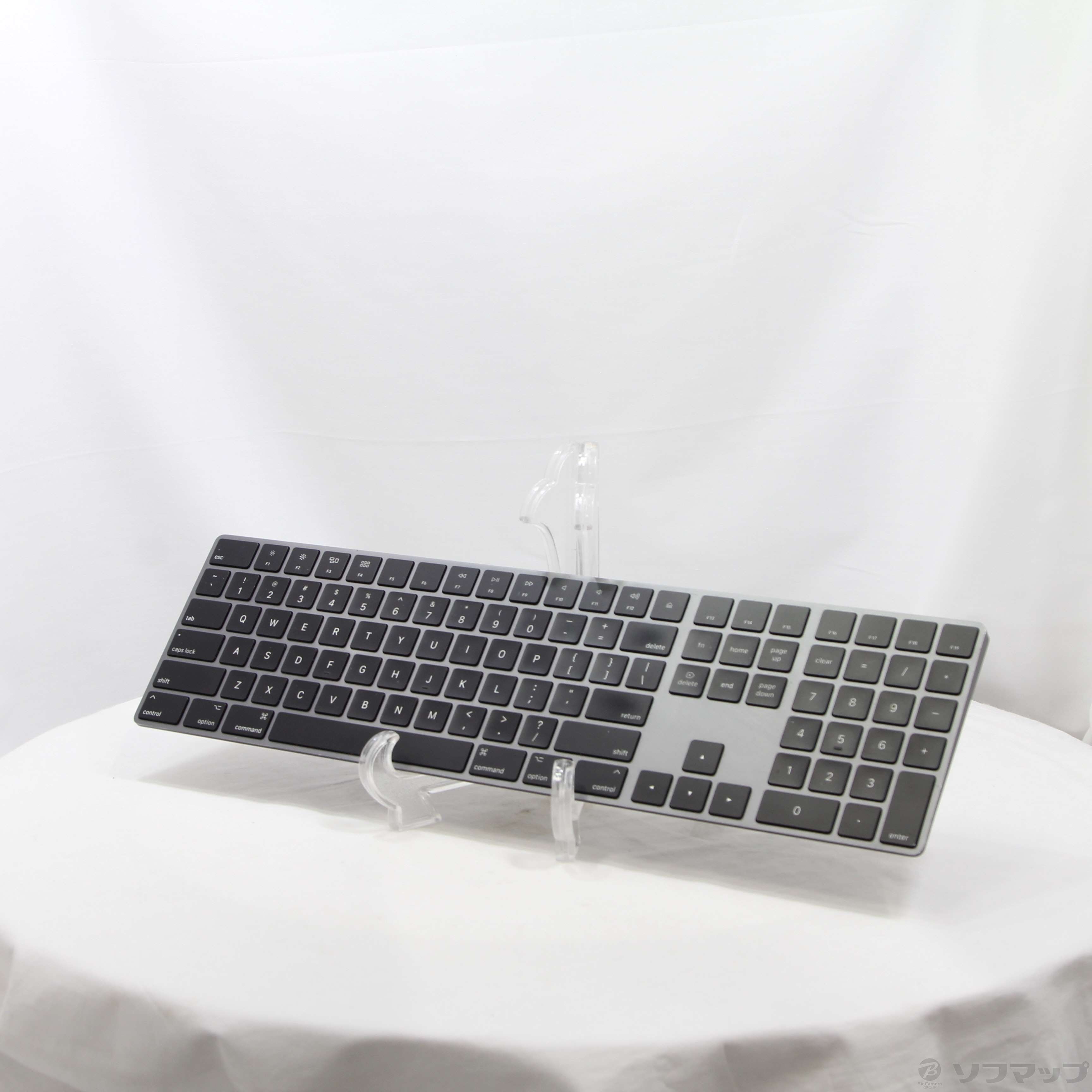 【ほぼ新品】Apple Magic Keyboard スペースグレイ US配列 Apple Magic Keyboard テンキー付き 英語 (US) スペースグレイ