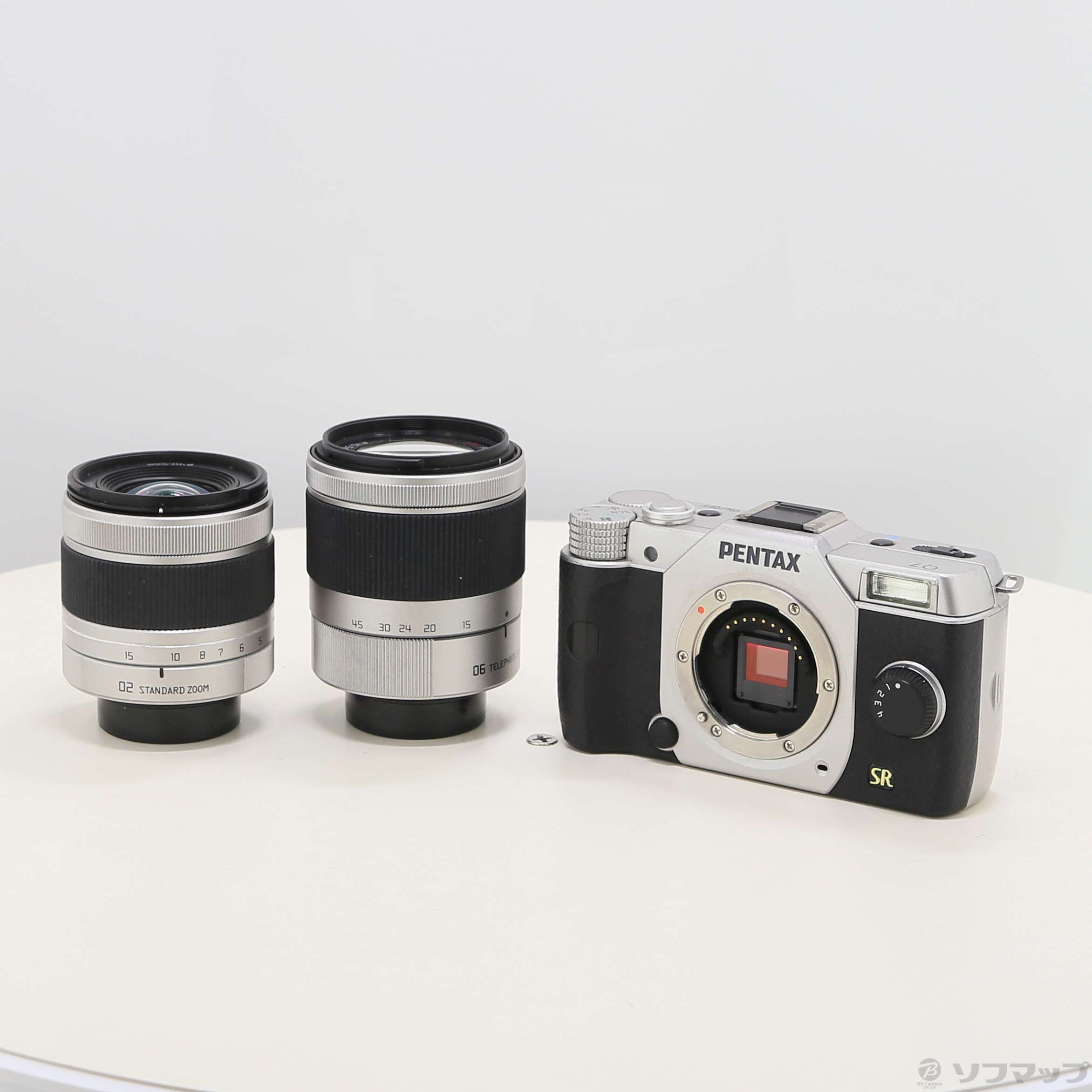 完動美品 PENTAX Q7 シルバー ダブルズームセット 元箱バッテリー充電器 中古】PENTAX Q7 ダブルズームキット シルバー [2133067096865