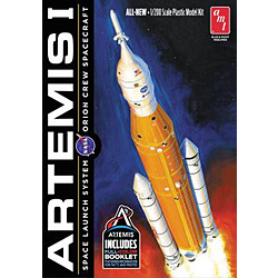 1/200 NASA 新型ロケット　アルテミス-1 2022 AMT