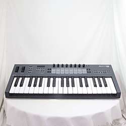 中古】KeyLab Essential 49 mk3 Black [2133050545042] - リコレ