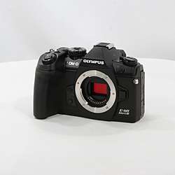 OM-D E-M1 MarkIII ボディー ブラック