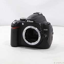 Nikon D5000