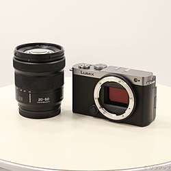LUMIX S9 標準ズームレンズキット ダークシルバー DC-S9K-S