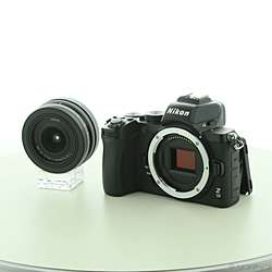 Z 50 16-50 VR レンズキット ブラック