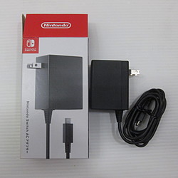 �k���Õi�l Nintendo Switch AC�A�_�v�^�[ HAC-A-ADHGA �ySwitch�z