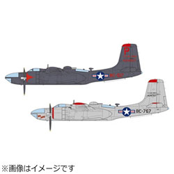 1/144 A-26C インベーダー（2機セット）