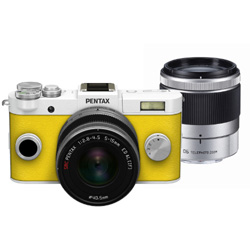 PENTAX Q-S1（オーダーカラー・ピュアホワイト/カナリアイエロー） ダブルズームキット／デジタル一眼　017   ［ズームレンズ＋ズームレンズ］