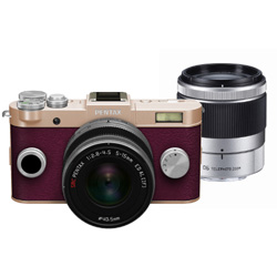 PENTAX Q-S1（オーダーカラー・シャンパンゴールド/バーガンディー） ダブルズームキット／デジタル一眼　027   ［ズームレンズ＋ズームレンズ］