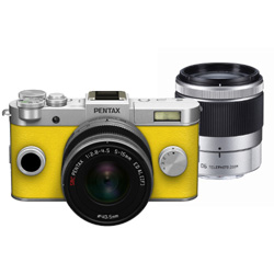 PENTAX Q-S1（オーダーカラー・ブライトシルバー/カナリアイエロー） ダブルズームキット／デジタル一眼　032   ［ズームレンズ＋ズームレンズ］