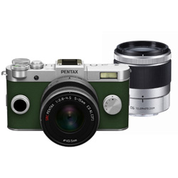 PENTAX Q-S1（オーダーカラー・ブライトシルバー/カーキグリーン） ダブルズームキット／デジタル一眼　033   ［ズームレンズ＋ズームレンズ］