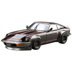 1/24 ザ・モデルカー No.30 ニッサン S30 フェアレディZ エアロカスタム’75