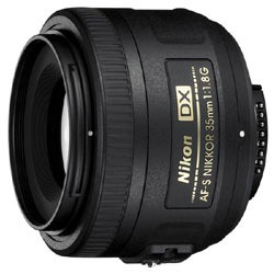 カメラレンズ AF-S DX NIKKOR 35mm f/1.8G APS-C用 NIKKOR（ニッコール） ブラック [ニコンF /単焦点レンズ] NIKKOR（ニッコール） ブラック  ［ニコンF /単焦点レンズ］
