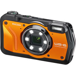 コンパクトデジタルカメラ WG（ダブル ジー） オレンジ WG-6 ［防水+防塵+耐衝撃］