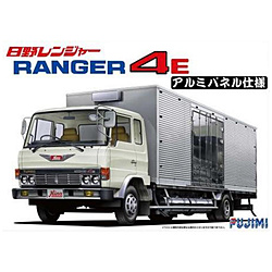 1/32 �g���b�N�V���[�Y No.10 ���샌���W���[4E �A���~�p�l���d�l