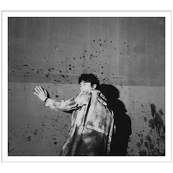 福山雅治/ AKIRA 初回限定LIVE映像「KICK-OFF STUDIO LIVE『序』」盤（Blu-ray Disc付）