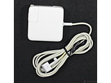�k���Õi�l MacBook Air�p MagSafe 2�d���A�_�v�^ 45W MD592J�^A