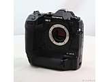 �k���Õi�l OM-D E-M1X �{�f�B