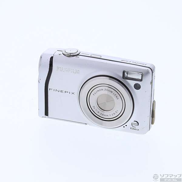 中古】FinePix F40fd (830万画素／3倍ズーム) [2133010864152