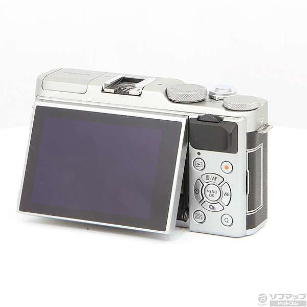 中古】FUJIFILM X-A5 ボディ (シルバー) [2133011829280