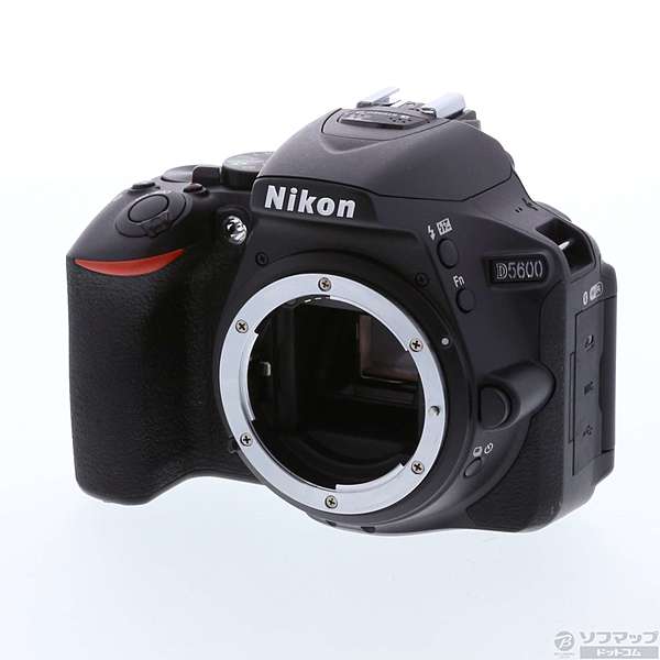 中古】NIKON D5600 ボディ (2416万画素／ブラック／SDXC