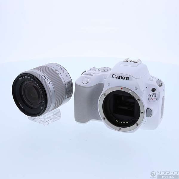 キャノン EOS Kiss X9 レンズキットカメラ