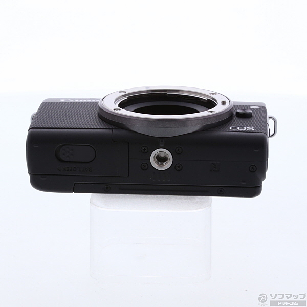中古】ミラーレス一眼カメラ EOS M100ブラック・EF-M15-45 IS STM レンズキット [2133012957951] -  リコレ！|ソフマップの中古通販サイト