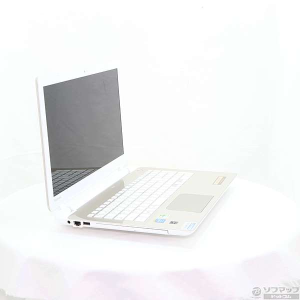 dynabook T45／NG PT45NGP-SHA サテンゴールド 〔Windows 8〕