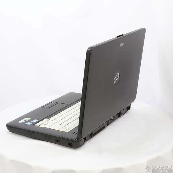 FUJITSU FMVNA4TE LIFEBOOK A540/C Win7 Celeron 925 2.30GHz 2GB 160GB Office