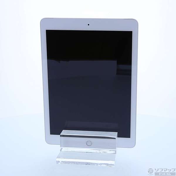 ★Apple iPad 第5世代 WiFi 32GB シルバー9.7Retina