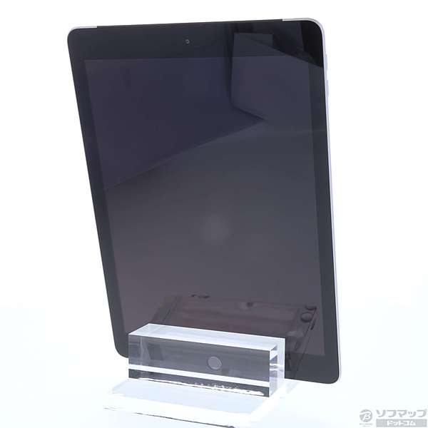 中古】iPad 第6世代 32GB スペースグレイ MR6N2J／A docomo