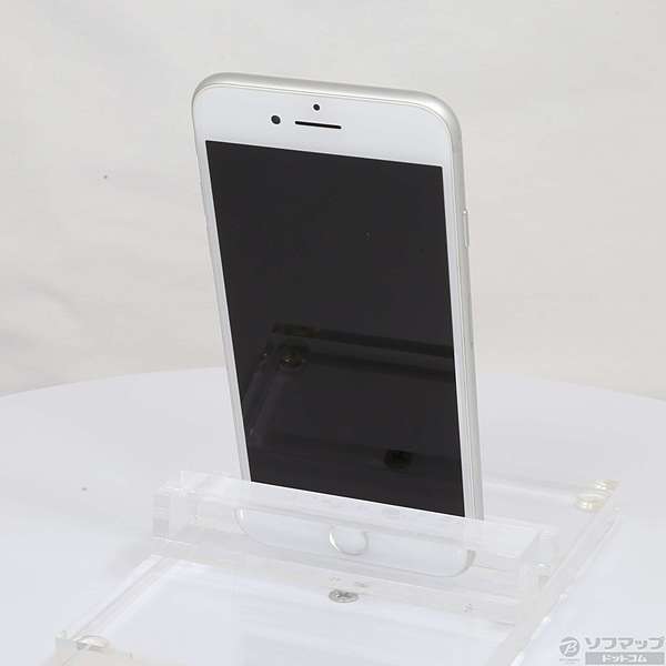 iPhone7 32GB シルバー MNCF2J／A防水・防塵 iPhone 8 【SIMロック解除済】Apple iPhone7 MNCF2J/A A1779 au