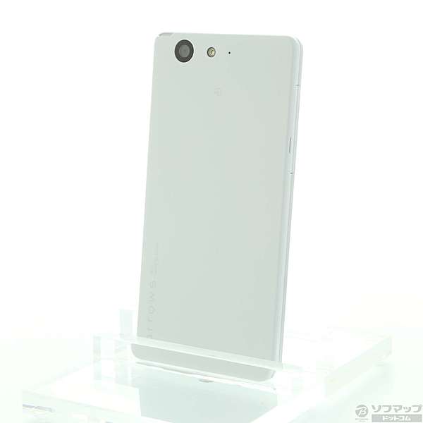 中古】ARROWS M04 16GB ホワイト FARM06306 SIMフリー [2133016505752  