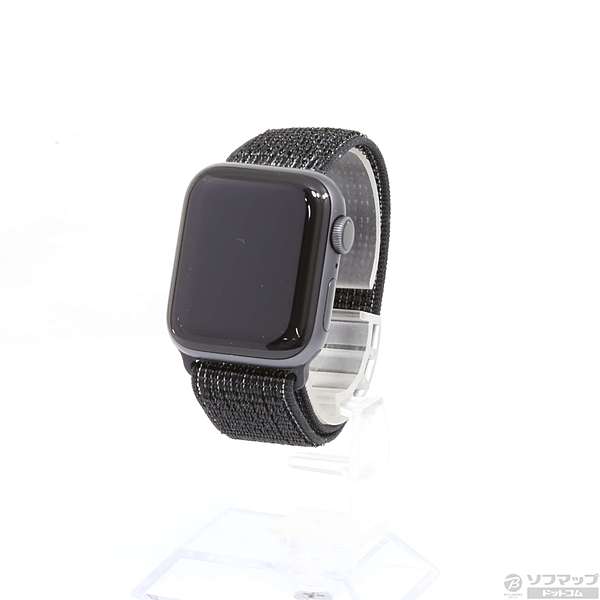Apple Watch Series 4 Nike+ GPS 40mm スペースグレイアルミニウムケース ブラックNikeスポーツループ  ◇07/01(水)値下げ！