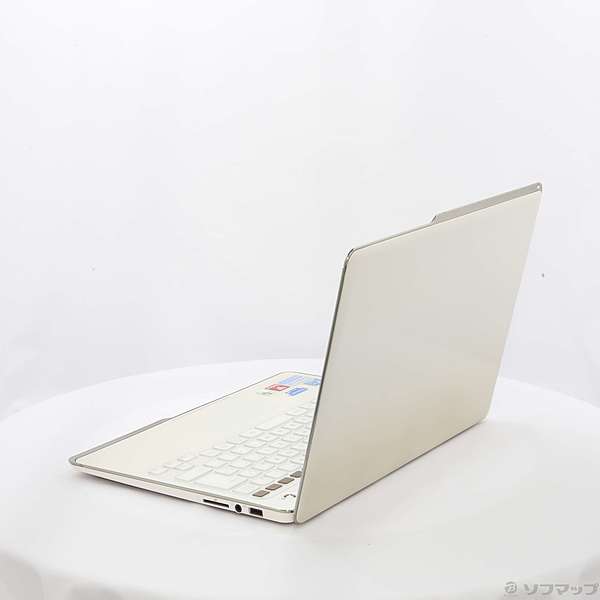 富士通 LIFEBOOK CH55/J FMVC55JW エレガントホワイト