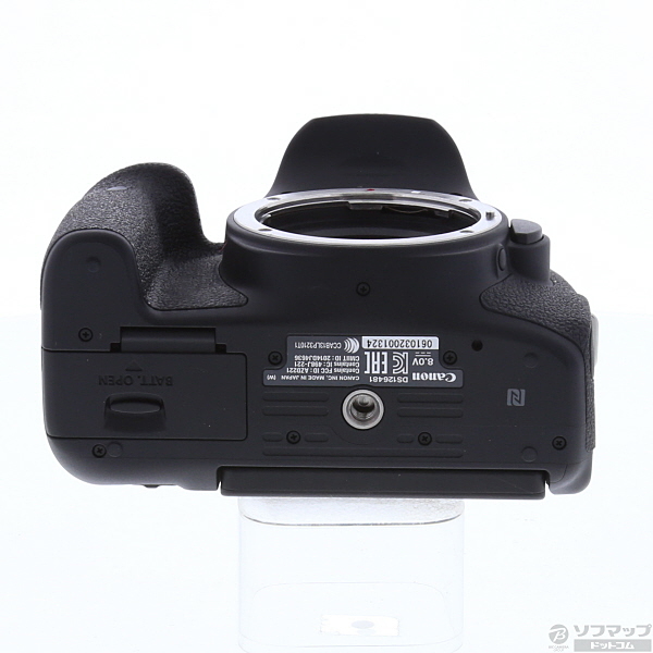 中古】EOS 8000D EF-S18-135 IS USM レンズキット (2420万画素／SDXC