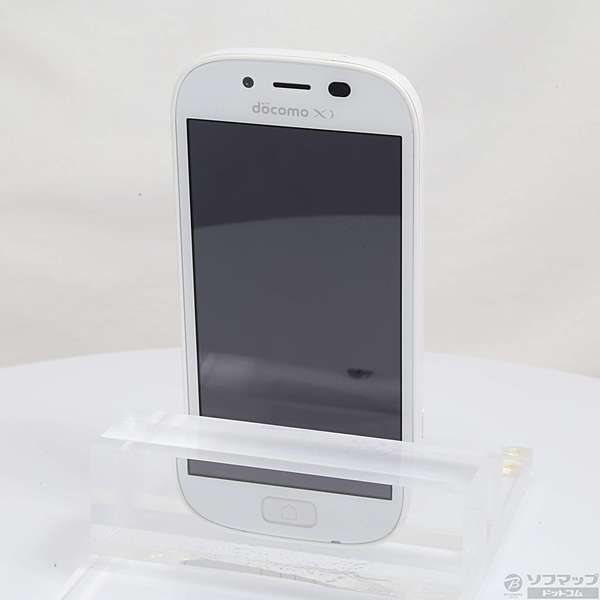 中古】らくらくスマートフォン3 8GB ホワイト F06F docomo