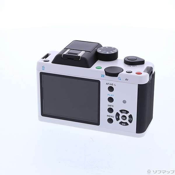 PENTAX デジタル一眼カメラ K-01 ボディ ホワイト/ブラック K-01BODY