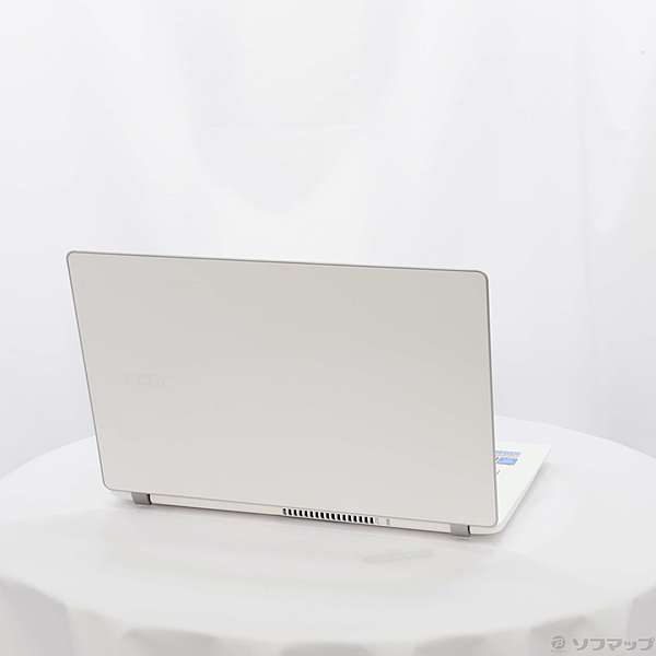 Acer Aspire V3 ノート PC V3-371-N34D/W エイサー エイサー、Core i3搭載のスタンダード13.3型ノート「V3-371-N34D