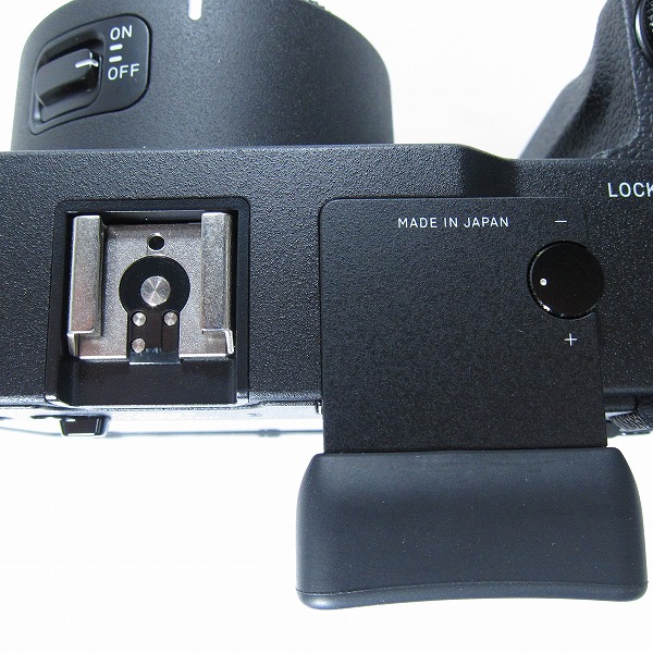 中古】〔展示品〕 SIGMA sd Quattro H ボディ (3860万画素 中古】〔展示品〕 SIGMA sd Quattro H ボディ (3860万画素