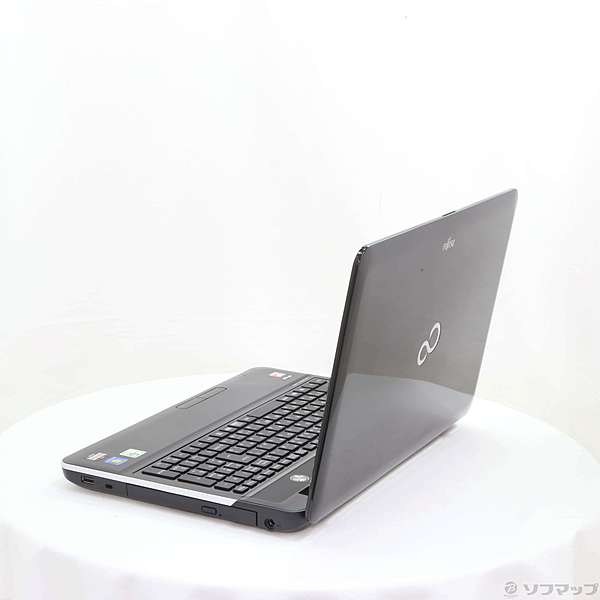 中古】格安安心パソコン LIFEBOOK AH40／H FMVA40HBJ シャイニー