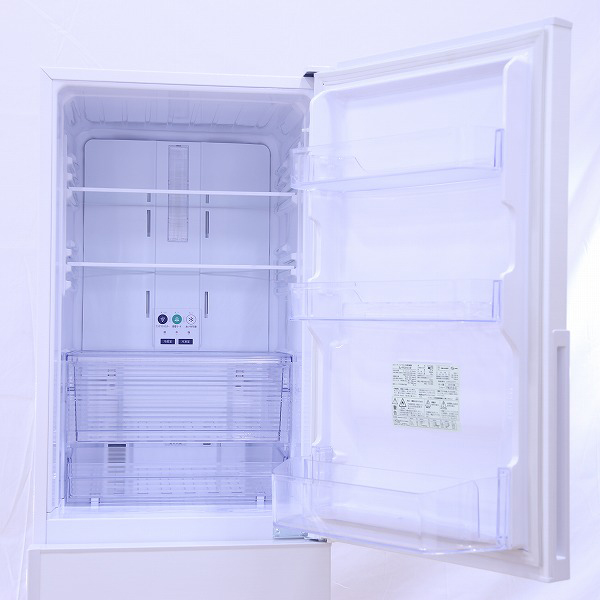 〔展示品〕 SJ-PD31E-W 冷蔵庫 プラズマクラスター冷蔵庫 ホワイト系 [2ドア／右開きタイプ／310L]