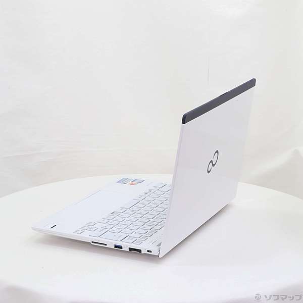 中古】LIFEBOOK UH55／B3 FMVU55B3LB ホワイト with ネイビー