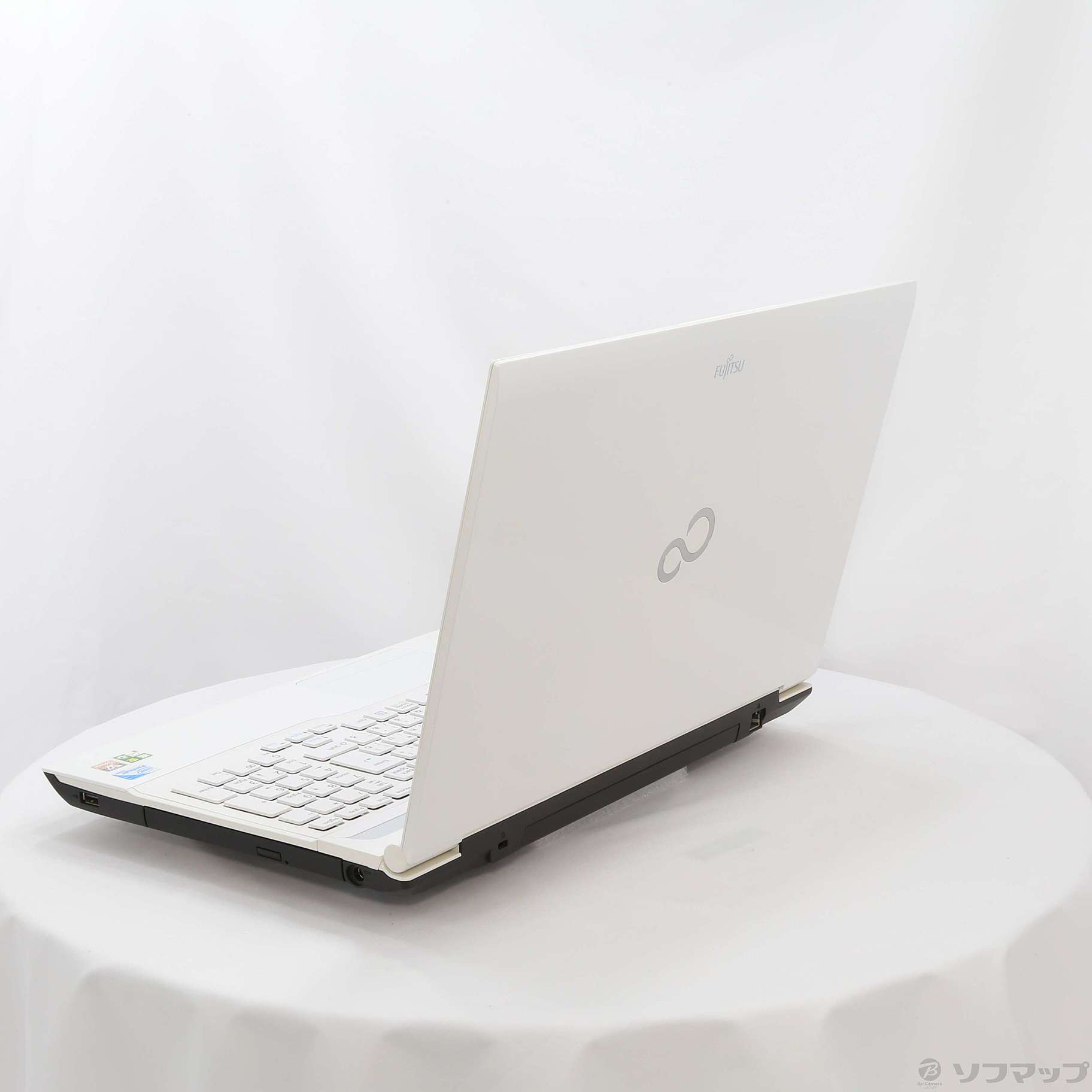 中古】格安安心パソコン LIFEBOOK AH FMVA42KW2 アーバンホワイト