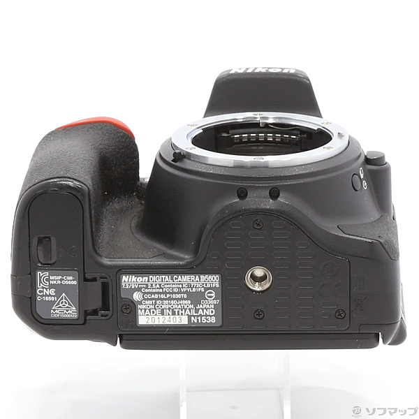 中古】NIKON D5600 ダブルズームキット ブラック (2416万画素／SDXC