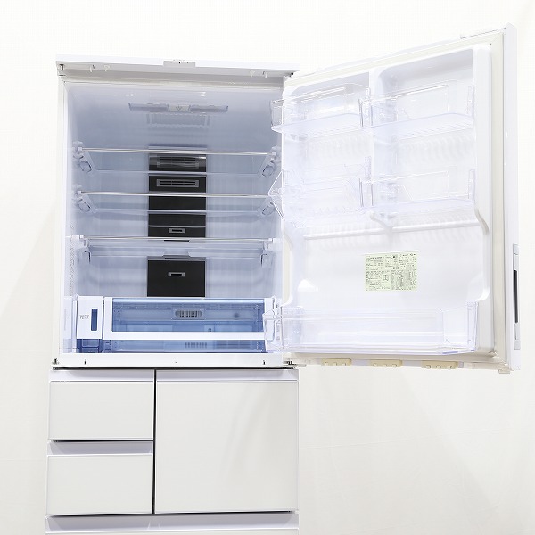 中古】〔展示品〕 冷蔵庫 プラズマクラスター冷蔵庫 ホワイト系 SJ